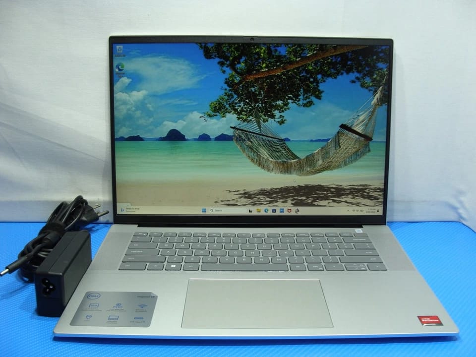 Dell Inspiron 16 5635 Computers 1TB 16GB Used - Good