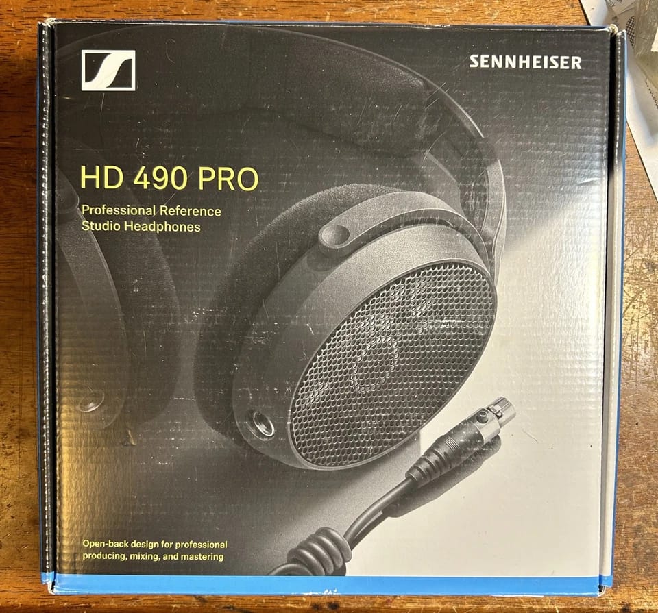 Sennheiser HD 490 PRO Headphones & Earbuds Black New