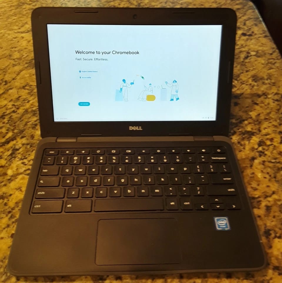 Dell Inspiron 3181 Computers 32GB 4GB Used - Good