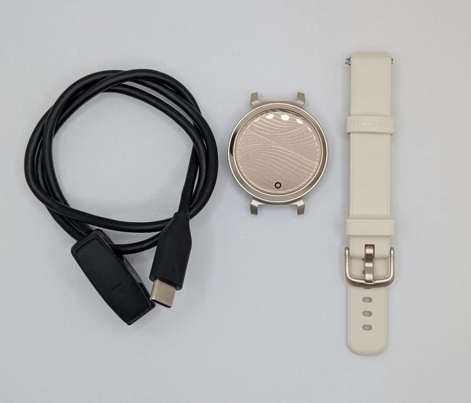 Garmin Lily 2 Smartwatches Gold 34mm New