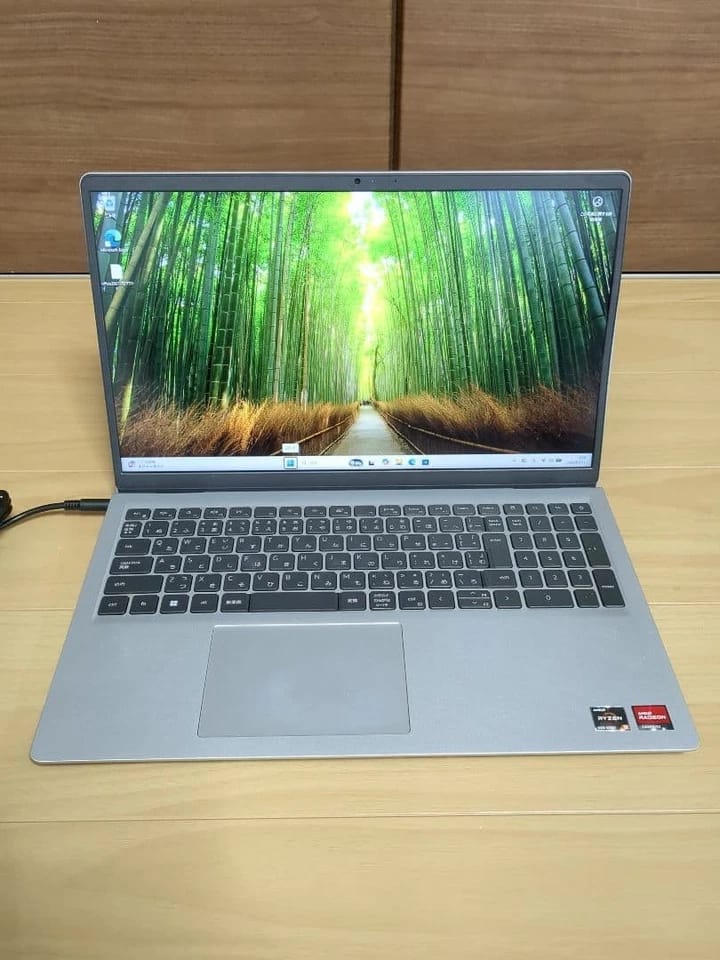Dell Inspiron 3525 Computers 1.5TB 32GB Refurbished - Excellent