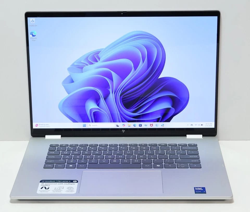 HP 16-au Computers 1TB 32GB New
