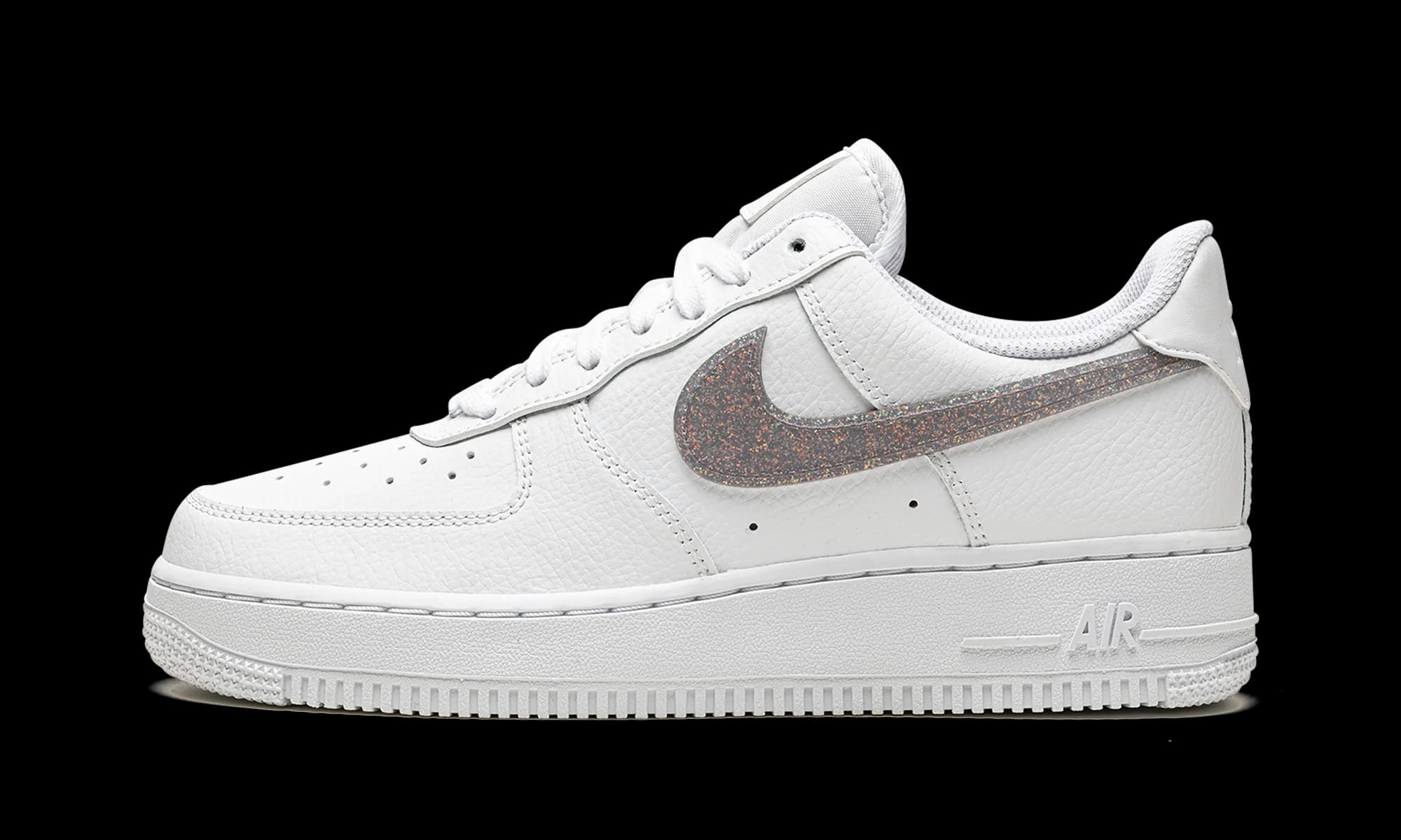 Nike Air Force 1 '07 ESS Sneaker White 8.5 New