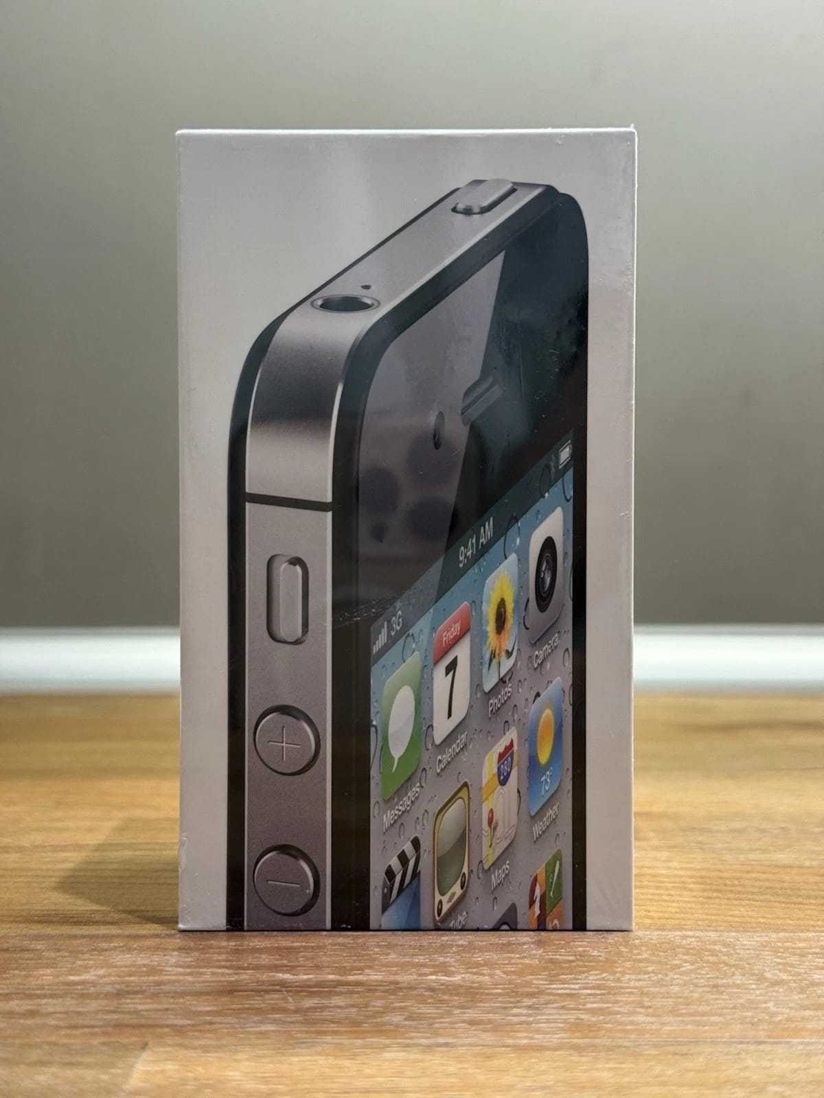 Apple iPhone 4s Cell Phones Black 16GB Unlocked New