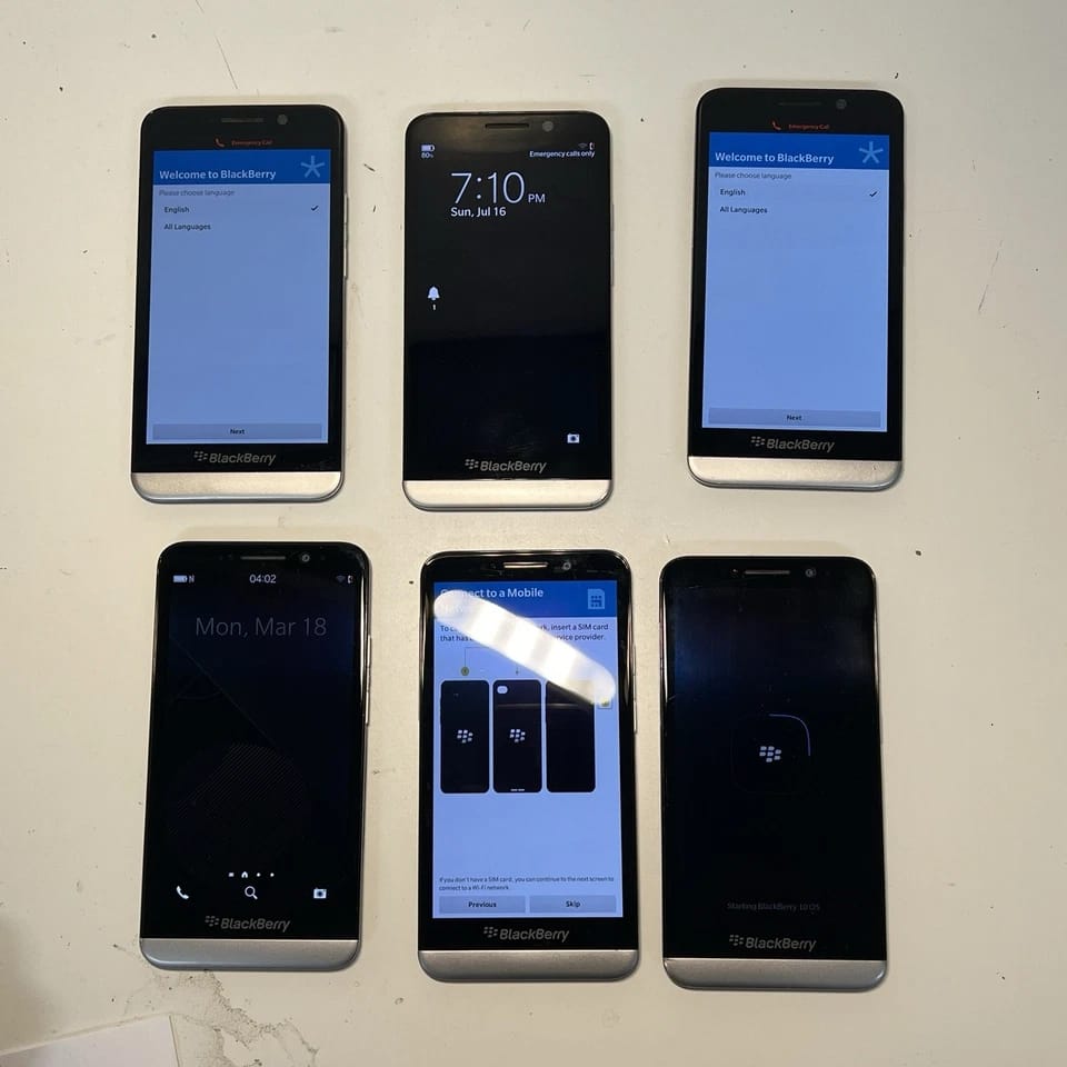 BlackBerry Z30 Cell Phones 16GB Unlocked New
