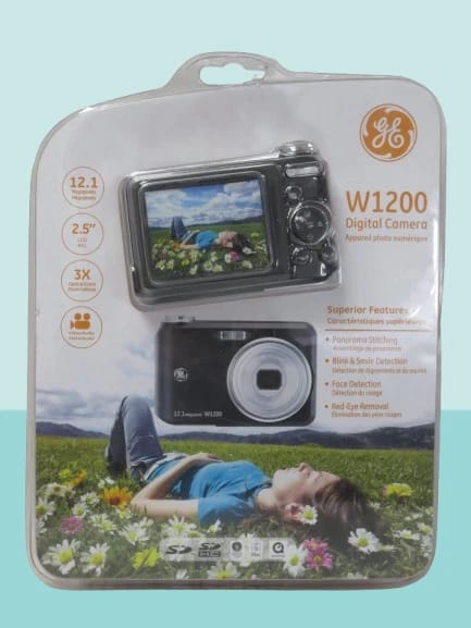 GE W1200 Digital Cameras Black New
