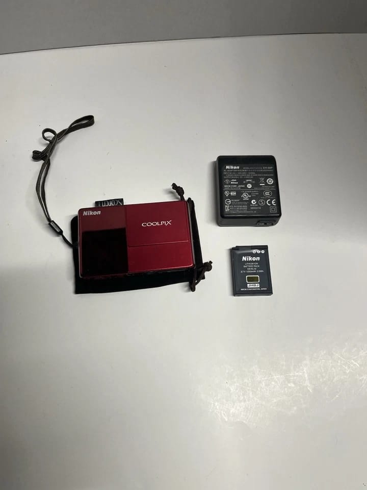 Nikon COOLPIX s70 Digital Cameras Red Body Only Used - Good