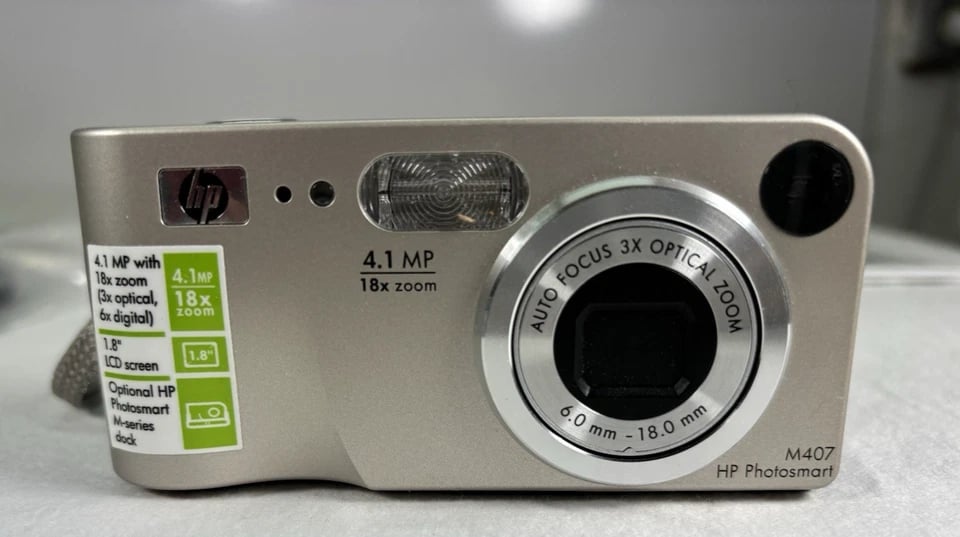 HP Photosmart M407 Digital Cameras