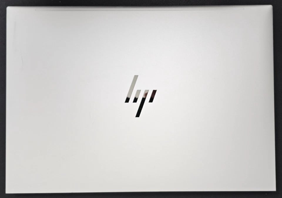 HP EliteBook 860 G9 Computers