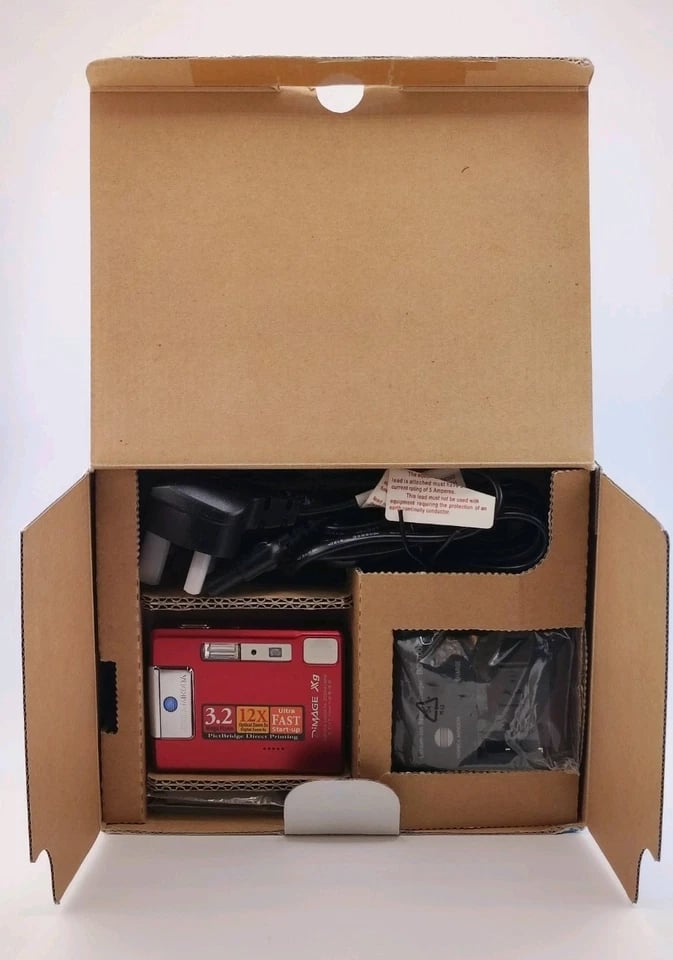 Minolta DiMAGE Xg Digital Cameras