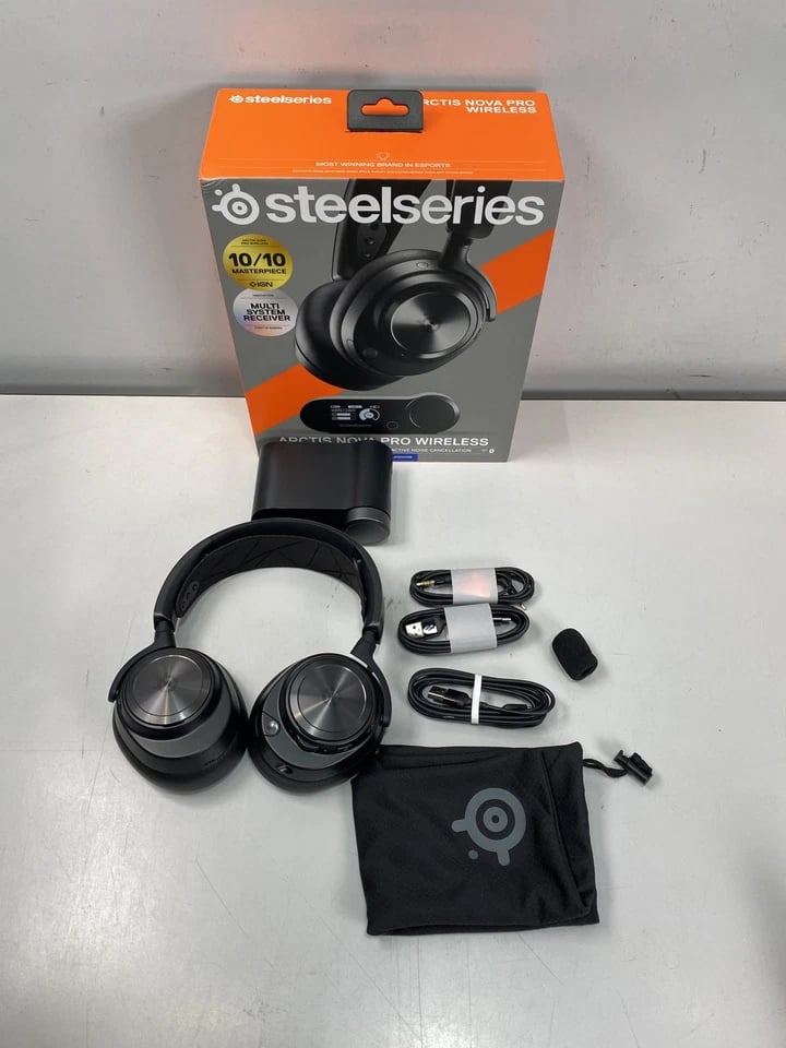 SteelSeries Arctis Nova Pro Headphones & Earbuds