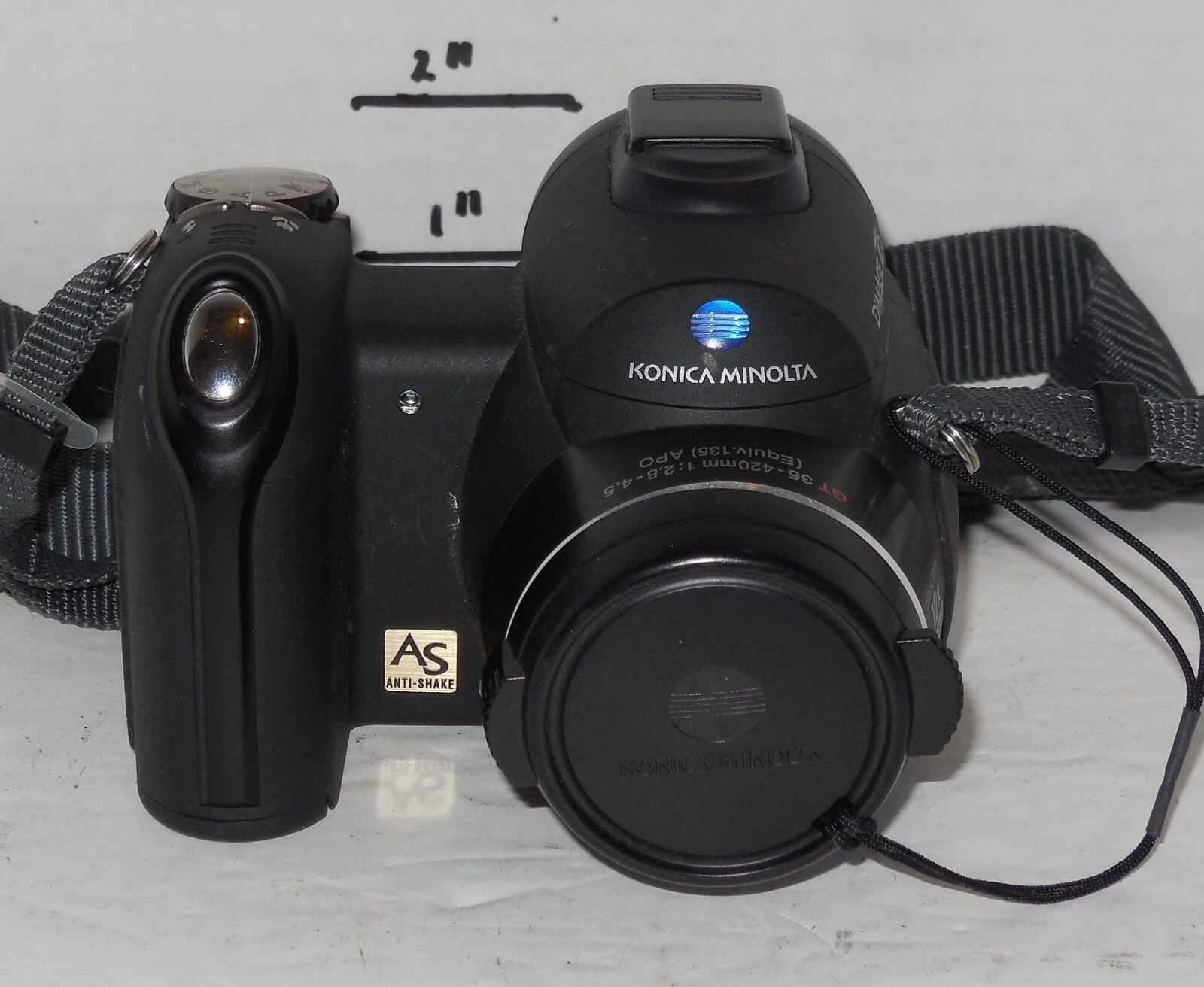 Minolta DiMAGE Z5 Digital Cameras