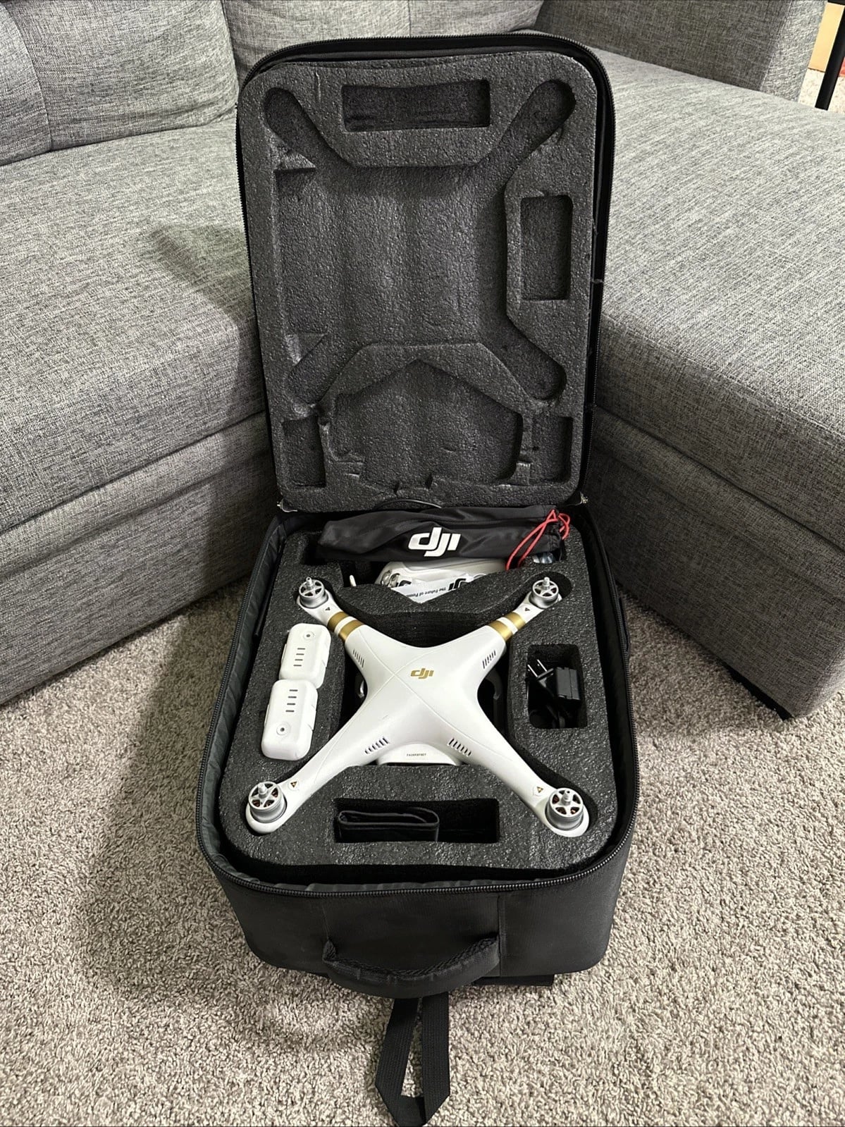 DJI Phantom 3 Professional Quadcopters & Multirotors