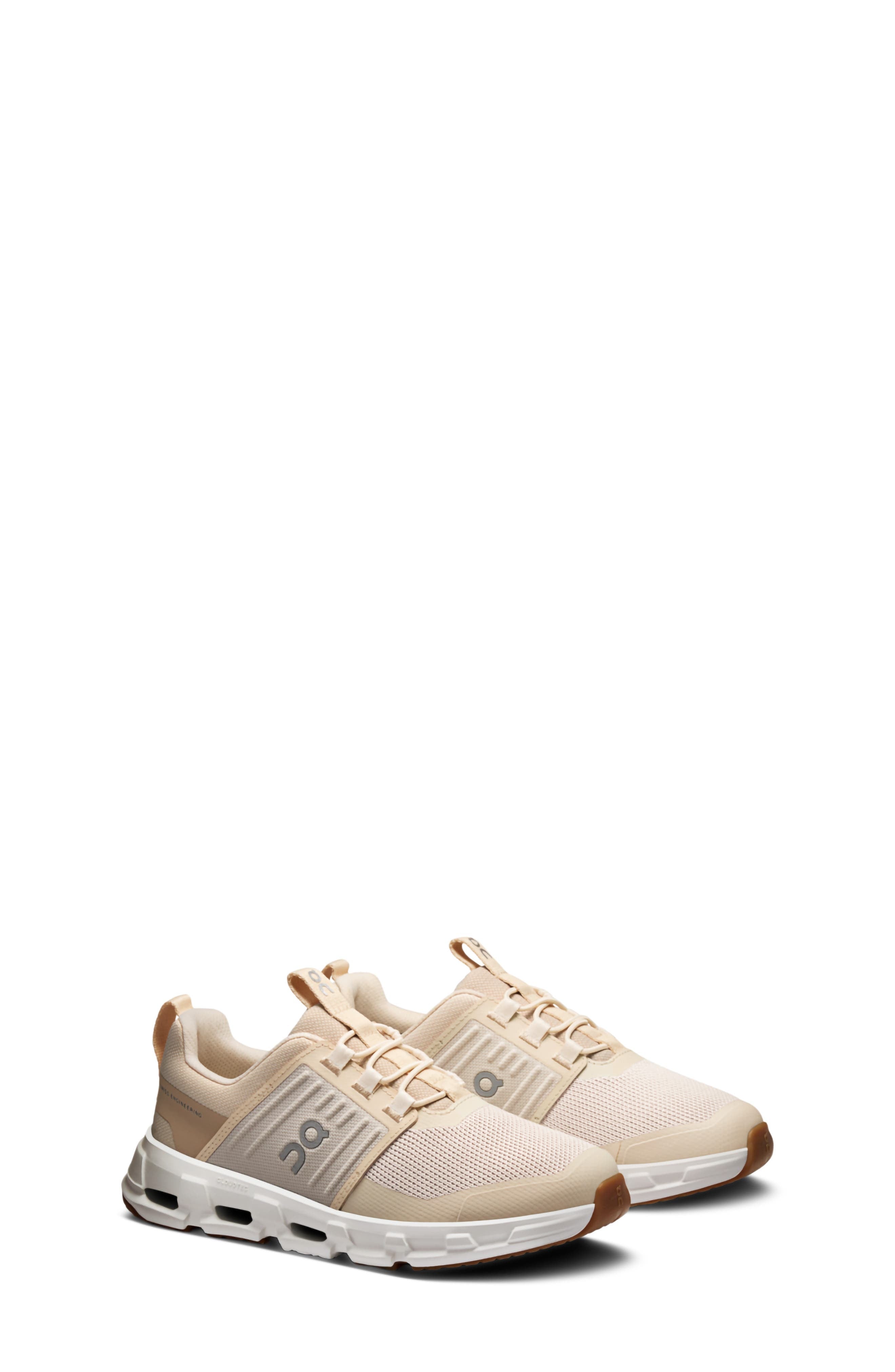 On Cloudswift Sneaker