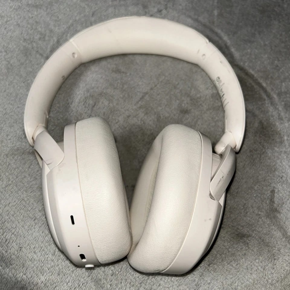 Edifier W800BT Pro Headphones & Earbuds Gray New