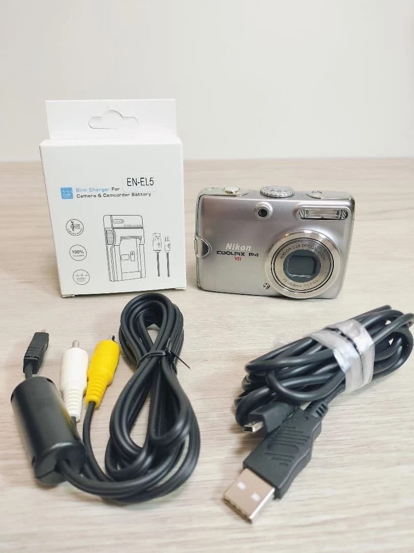Nikon COOLPIX P4 Digital Cameras Silver Used - Good Body Only