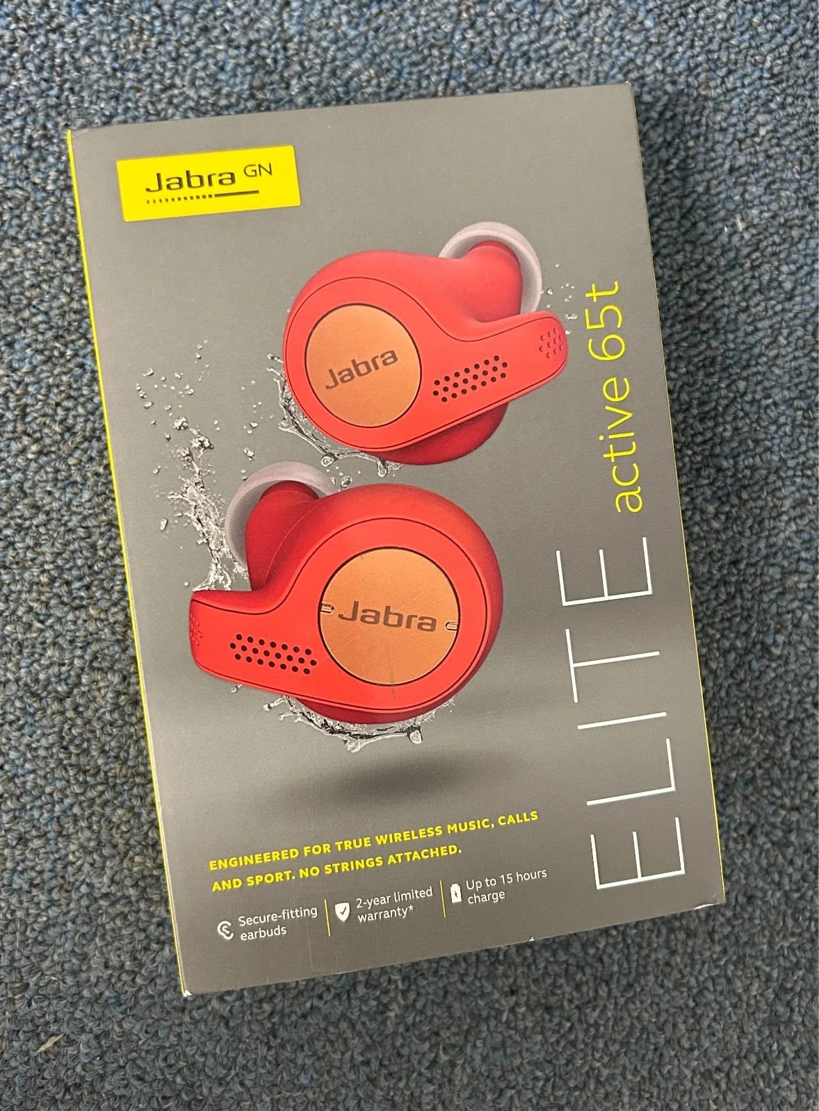 Jabra Elite Active 65T Headphones & Earbuds Black Open-Box Excellent