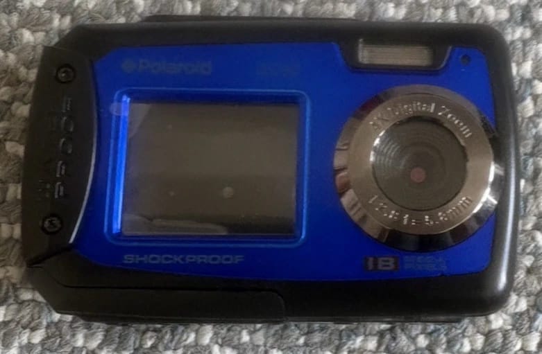 Polaroid IE 090 Digital Cameras Blue Used - Good Body Only