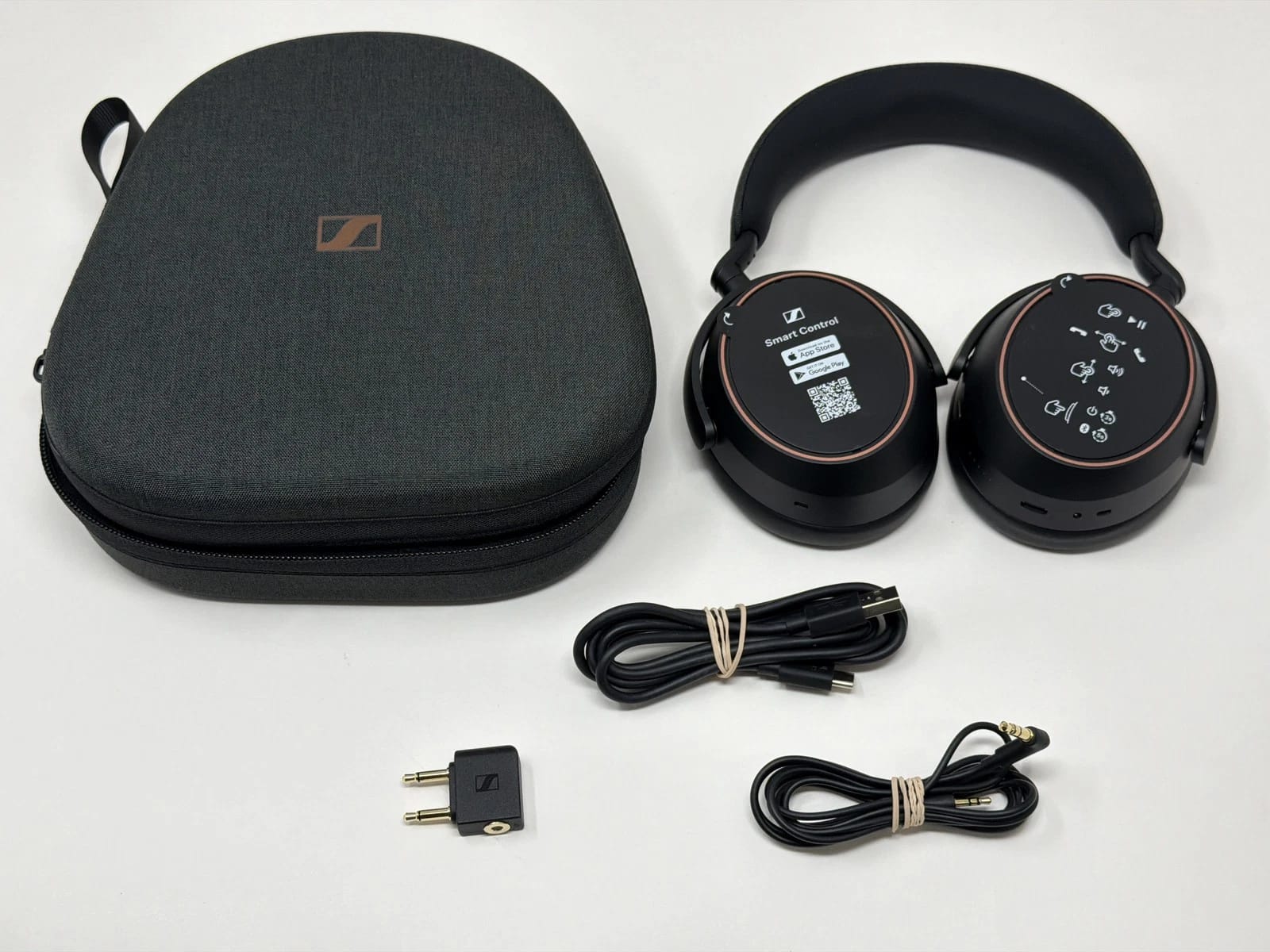 Sennheiser MOMENTUM Headphones & Earbuds Black New