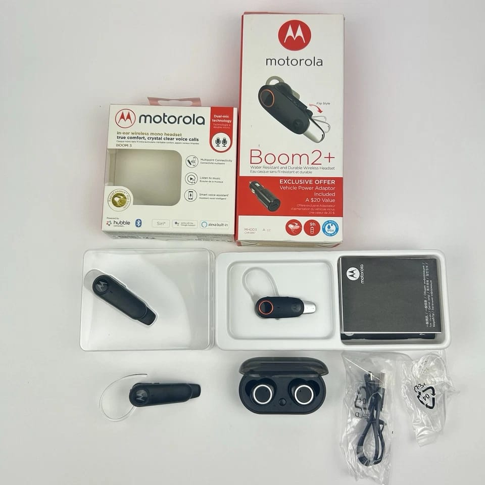 Motorola Boom 3 Headphones & Earbuds Black Refurbished - Excellent