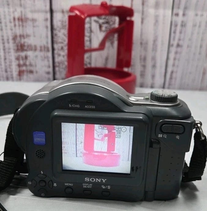 Sony Mavica MVC-CD350 Digital Cameras Black Open-Box Excellent Body Only
