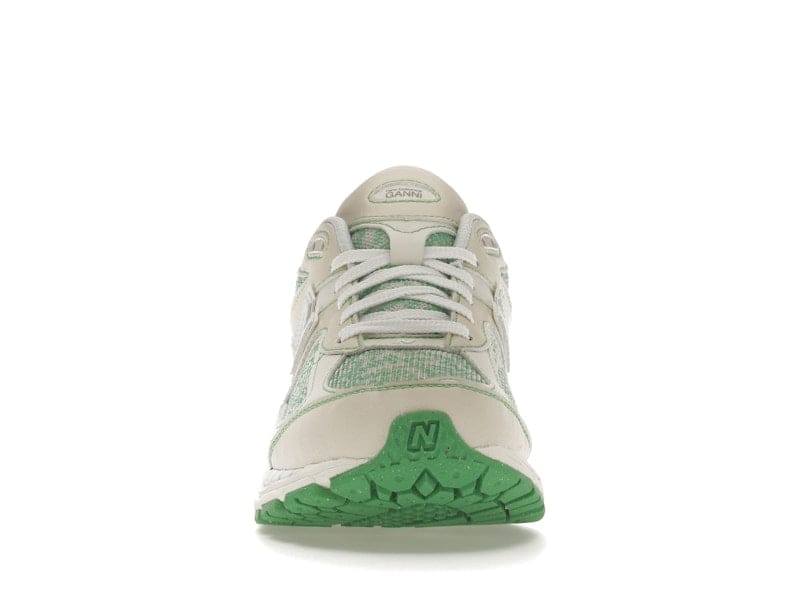 New Balance 2002R Sneaker White 13
