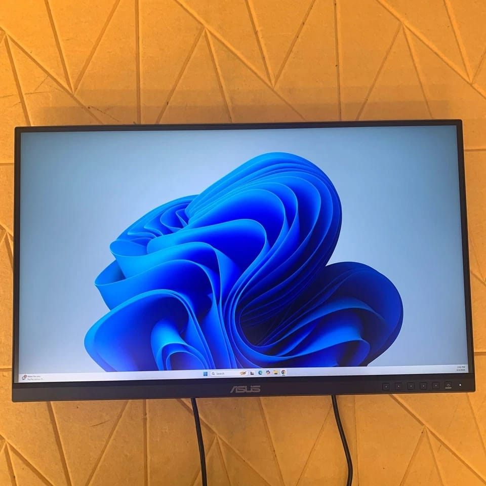 ASUS PA279CV Monitors For parts or not working