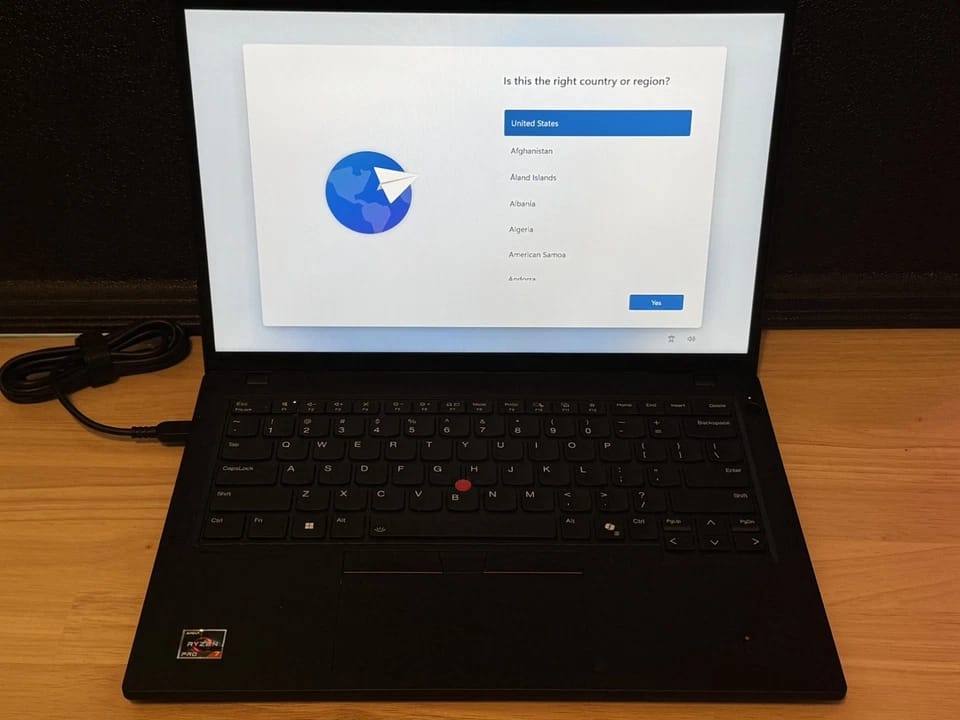 Lenovo ThinkPad T14 Gen 5 Computers 1000GB 32GB Refurbished - Excellent