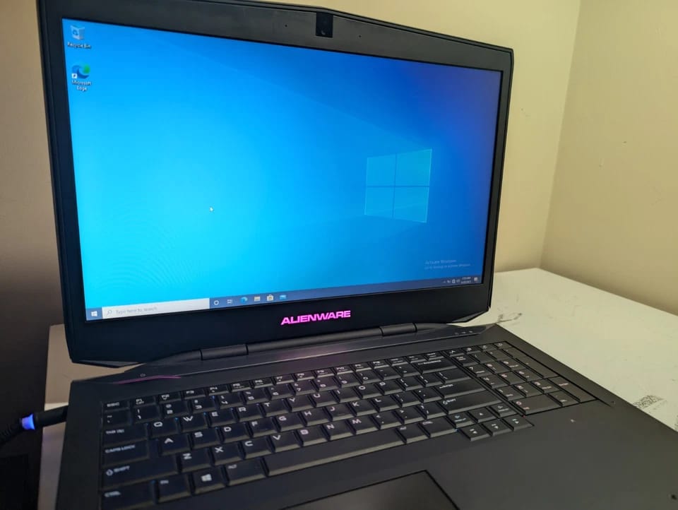Dell Alienware 17 Computers 256GB 16GB Refurbished - Acceptable