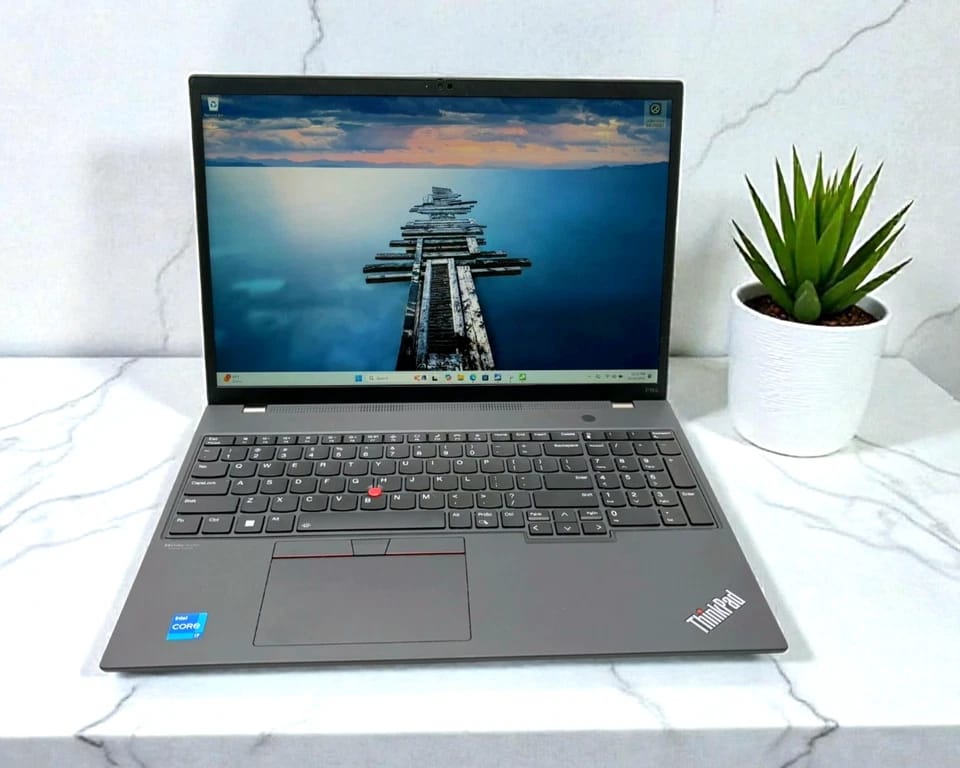Lenovo ThinkPad P16 Gen 1 Computers 1TB 32GB New