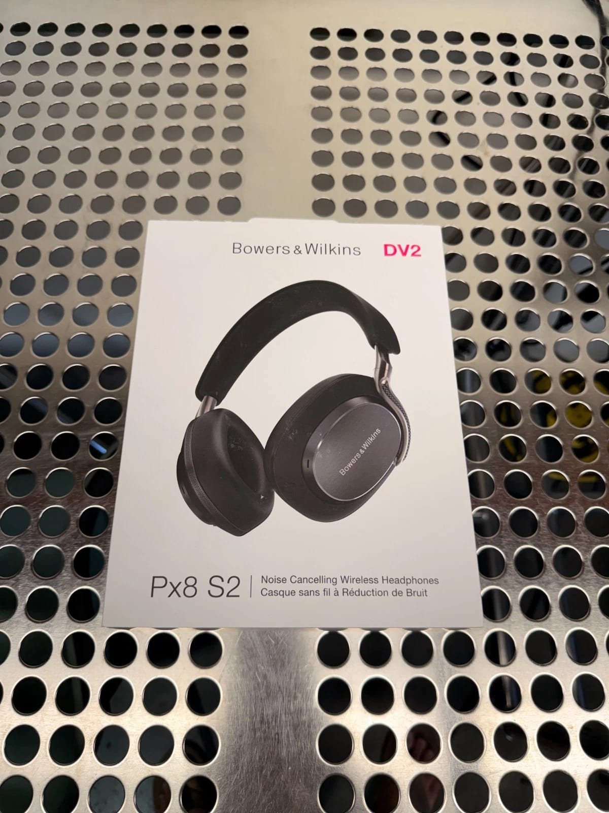 Bowers & Wilkins Px8 S2 Headphones & Earbuds Tan New